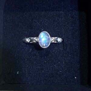 Elegant Silver Moonstone Ring